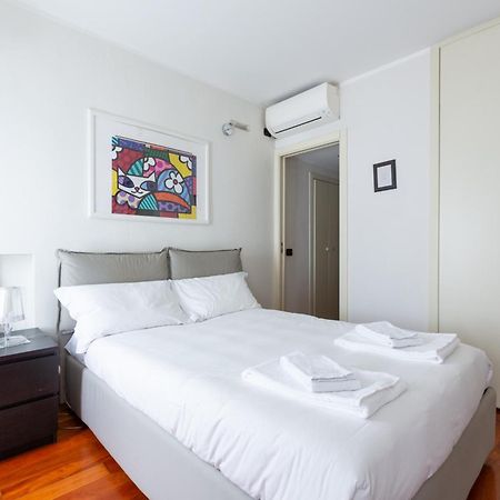 Cosy Two Bedroom Apartment Close To Navigli Милано Екстериор снимка