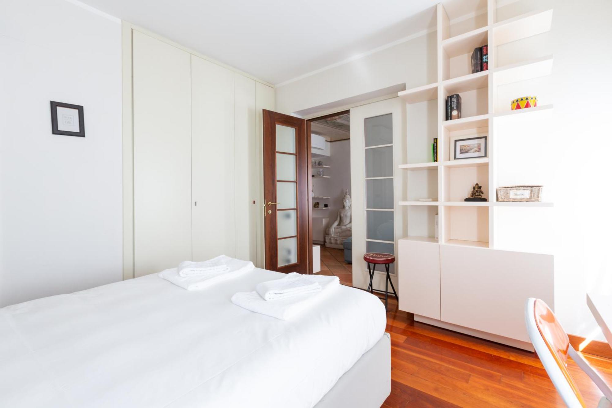 Cosy Two Bedroom Apartment Close To Navigli Милано Екстериор снимка