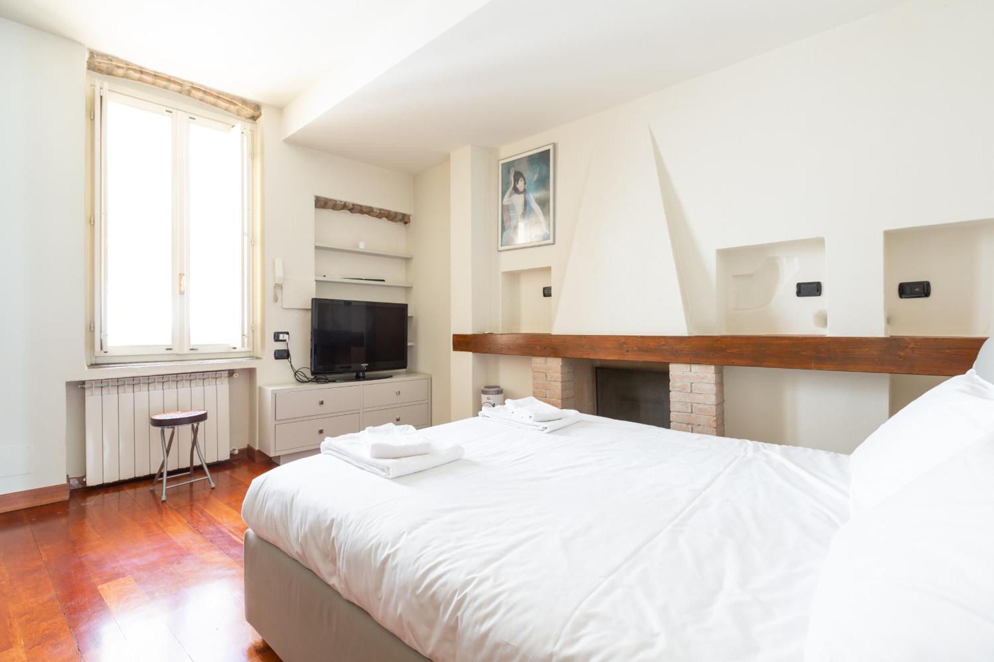 Cosy Two Bedroom Apartment Close To Navigli Милано Екстериор снимка