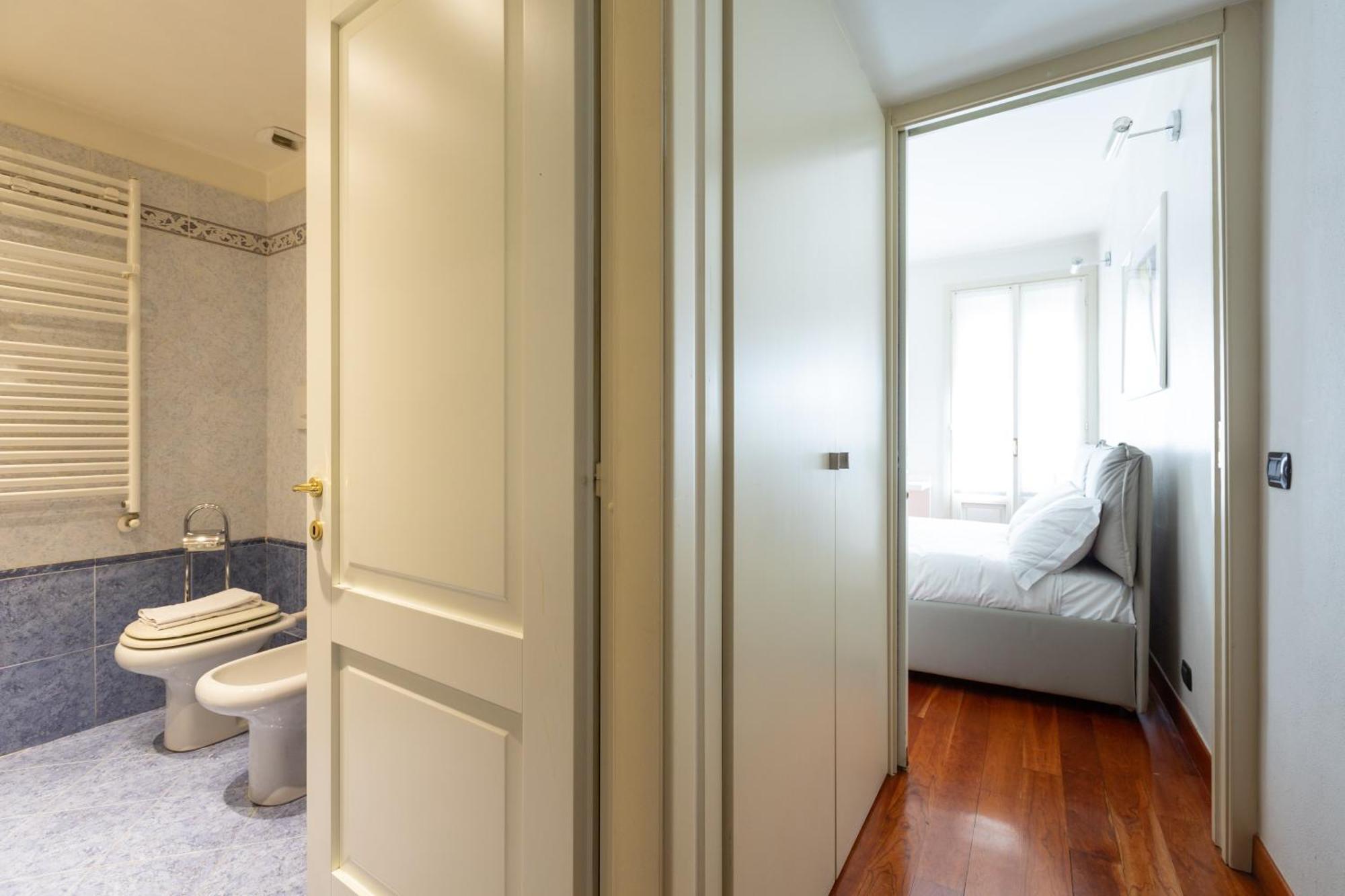Cosy Two Bedroom Apartment Close To Navigli Милано Екстериор снимка
