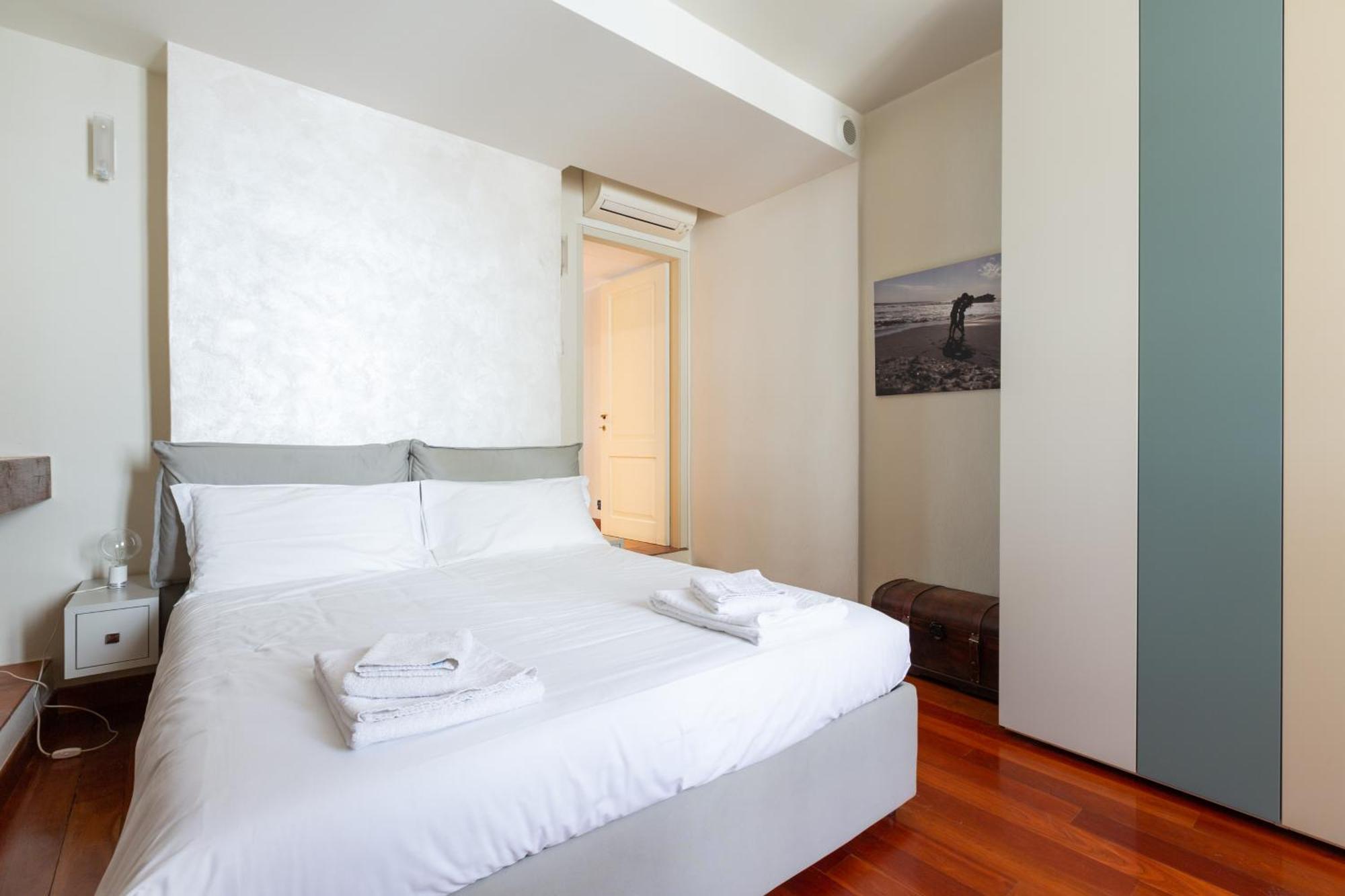 Cosy Two Bedroom Apartment Close To Navigli Милано Екстериор снимка
